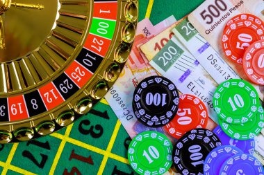 rogtoto com mobile app interface showing football betting and live casino options